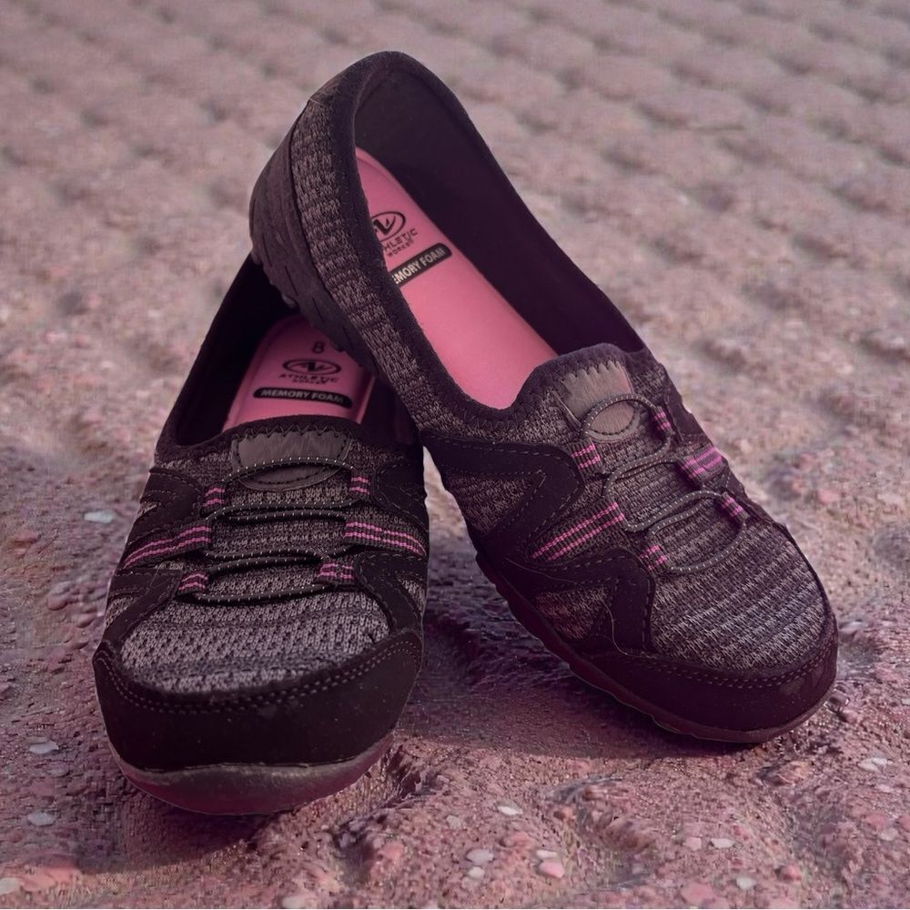 Athletic Works Black and Pink Loafers